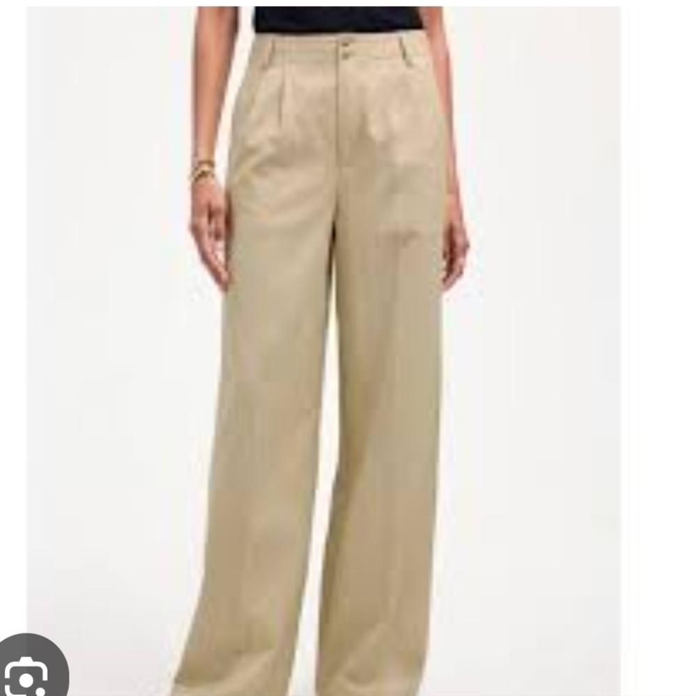 Elegant Beige Wide-Leg Pants